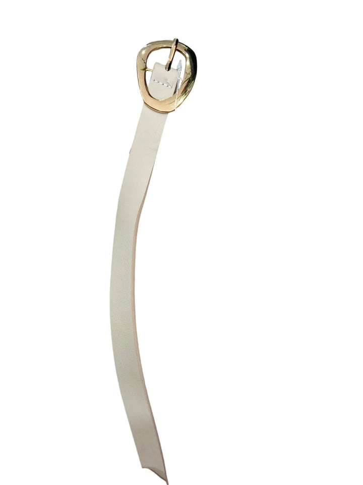 Cinturón blanco con hebilla dorada by Yanet Collection