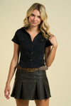 Blusa denim negra tipo crop top con botones para mujer