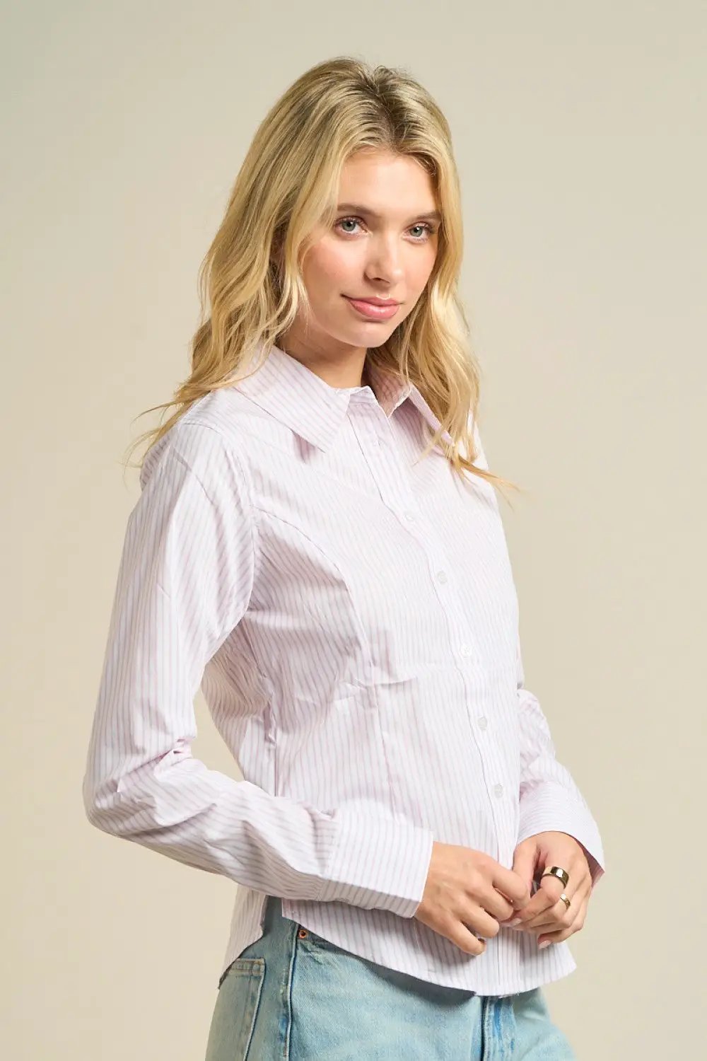 ANWND Camisa de botones de manga larga a rayas color beige - Ropa