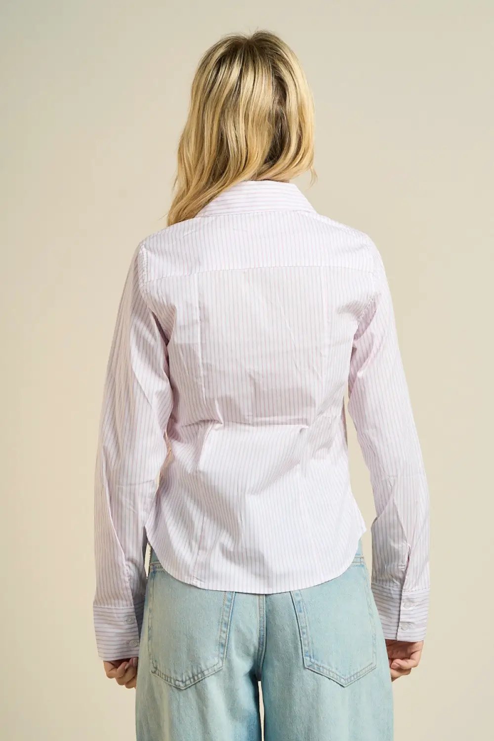 ANWND Camisa de botones de manga larga a rayas color beige - Ropa