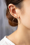 Aretes en Forma de Corazón de Alambre Fino con Brillantes Incrustaciones de Cristal
