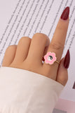 Anillo Ajustable de Flor con Símbolo Yin Yang de Resina Epoxi - Elegancia Floral en Equilibrio