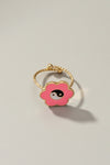 Anillo Ajustable de Flor con Símbolo Yin Yang de Resina Epoxi - Elegancia Floral en Equilibrio