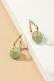 Pendientes de Aro Huggie con Piedras Semipreciosas - Elegancia Natural