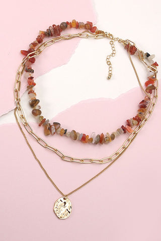 Collar de capas de piedra natural
