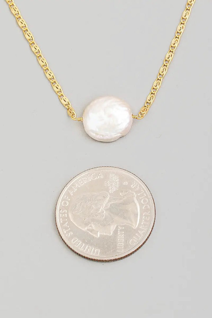 Collar con dije de perla elegante by Fame Accessories