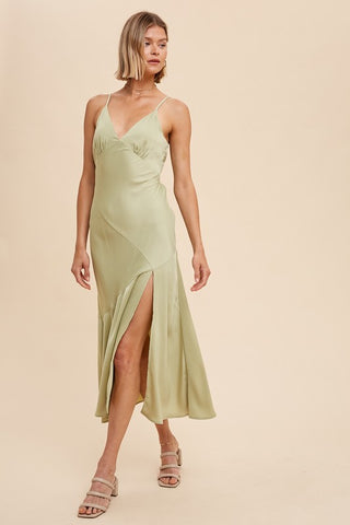 Vestido Midi Satinado Cuello V Negro - Elegante Moda Mujer México