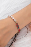 Pulsera Elegante con Perlas y Cristales: Baño de Oro