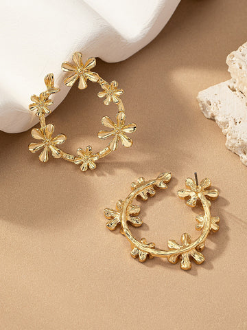 aretes de aro con varias flores