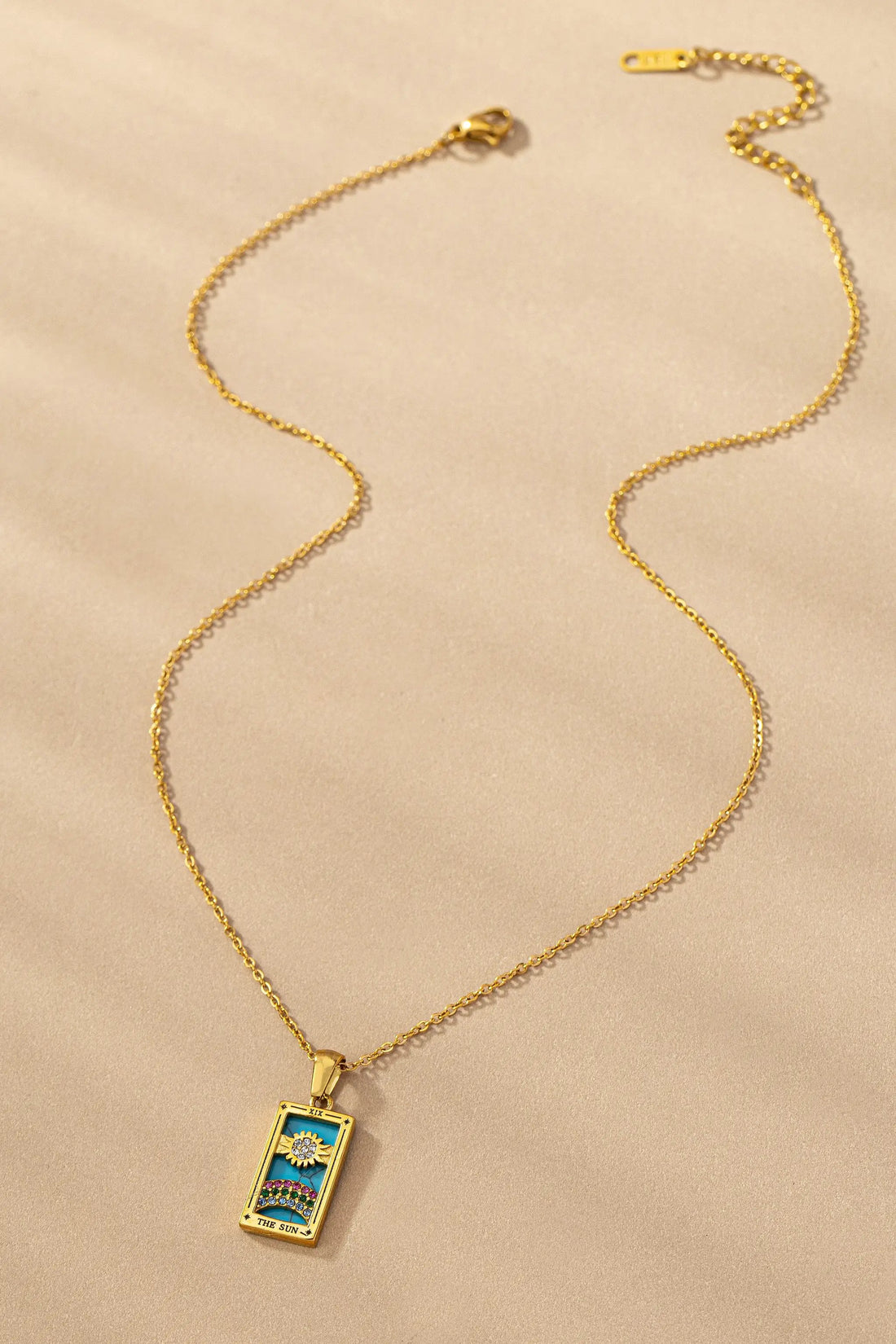 Collar Carta de Tarot con Piedra Natural y Rhinestones | Acero Inoxidable | Chapado PVD Resistente al Agua by LA3accessories