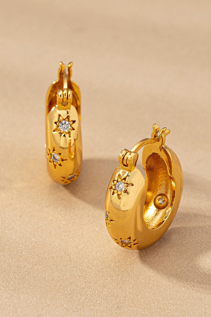 Pendientes de Aro Estrella Brillante - Joyería de Latón Resistente al Agua para Mujer