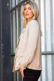 Blazer cruzado con doble botonadura para mujer beige