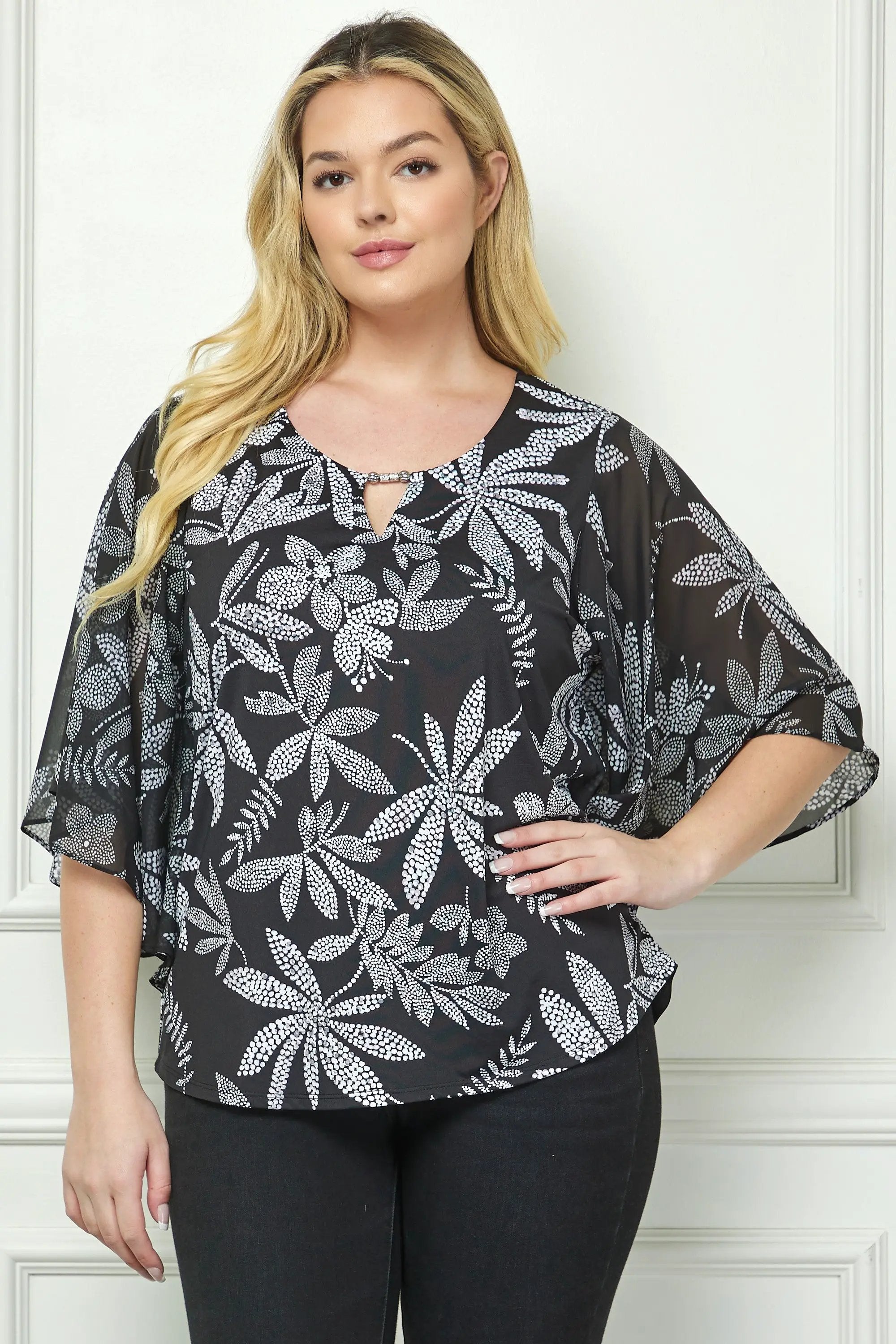 Blusa de Manga Murciélago con Estampado Floral Tallas Grandes by Yanet Collective