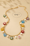 Collar de flor de vidrio esmaltado y perla de agua dulce