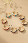 Pendientes de Aro con Flores de Cloisonné: Elegancia Floral Exquisita