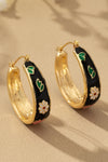 Pendientes de Aro con Flores de Cloisonné: Elegancia Floral Exquisita
