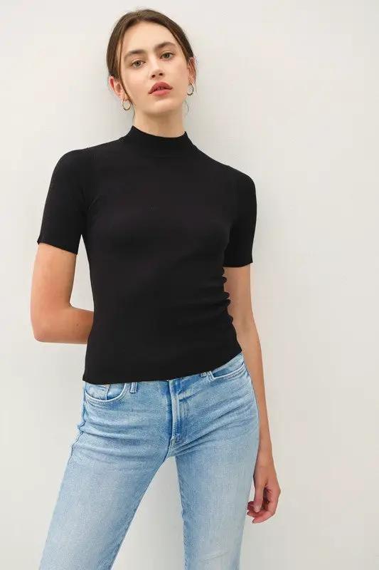 Blusa Suéter de Manga Corta con Cuello Mock en Color Sólido by Be Cool