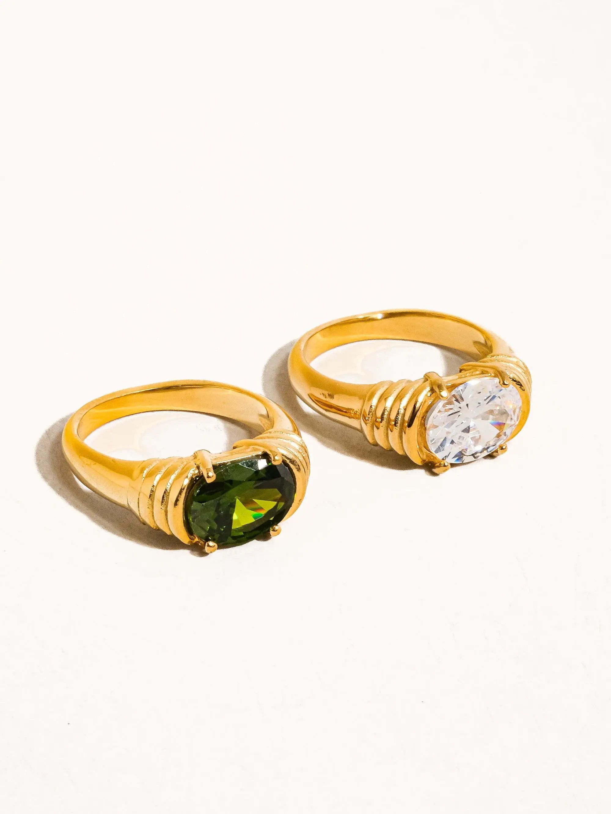 Anillo de Zirconia Chapado en Oro 18K para Mujer – Antideslustre, Acero Inoxidable by Flanerie