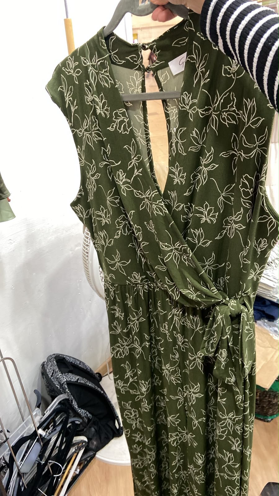 Vestido verde Cruzado sin Mangas