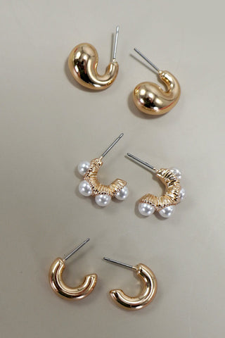 Pendientes de aro Trio Huggie con perla dorada