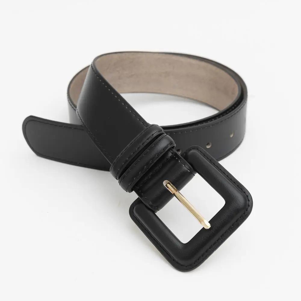 Cinturón de Cuero Genuino con Hebilla Cuadrada - Elegancia y Durabilidad by Yanet Collective