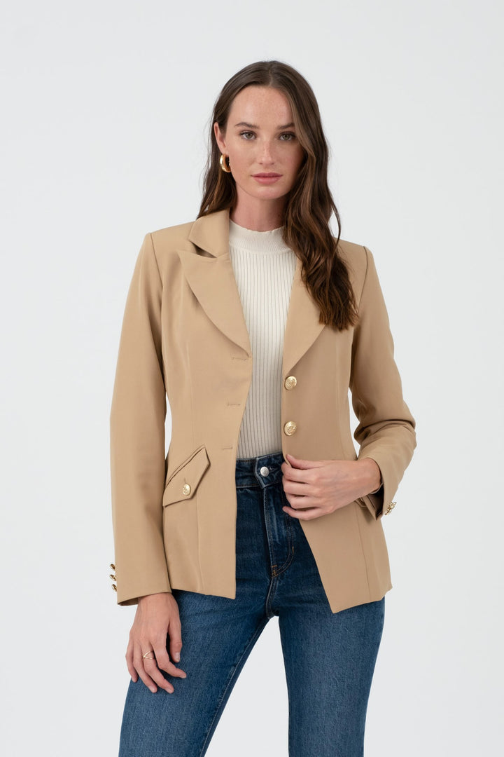Blazer con Botones Dorados en Puños - Estilo Boutique