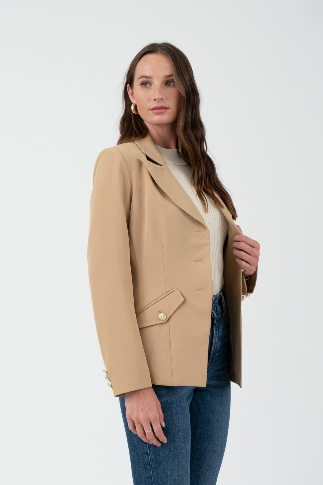 Blazer con Botones Dorados en Puños - Estilo Boutique