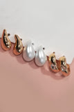 Pendientes de aro con forma de lágrima y perla en oro