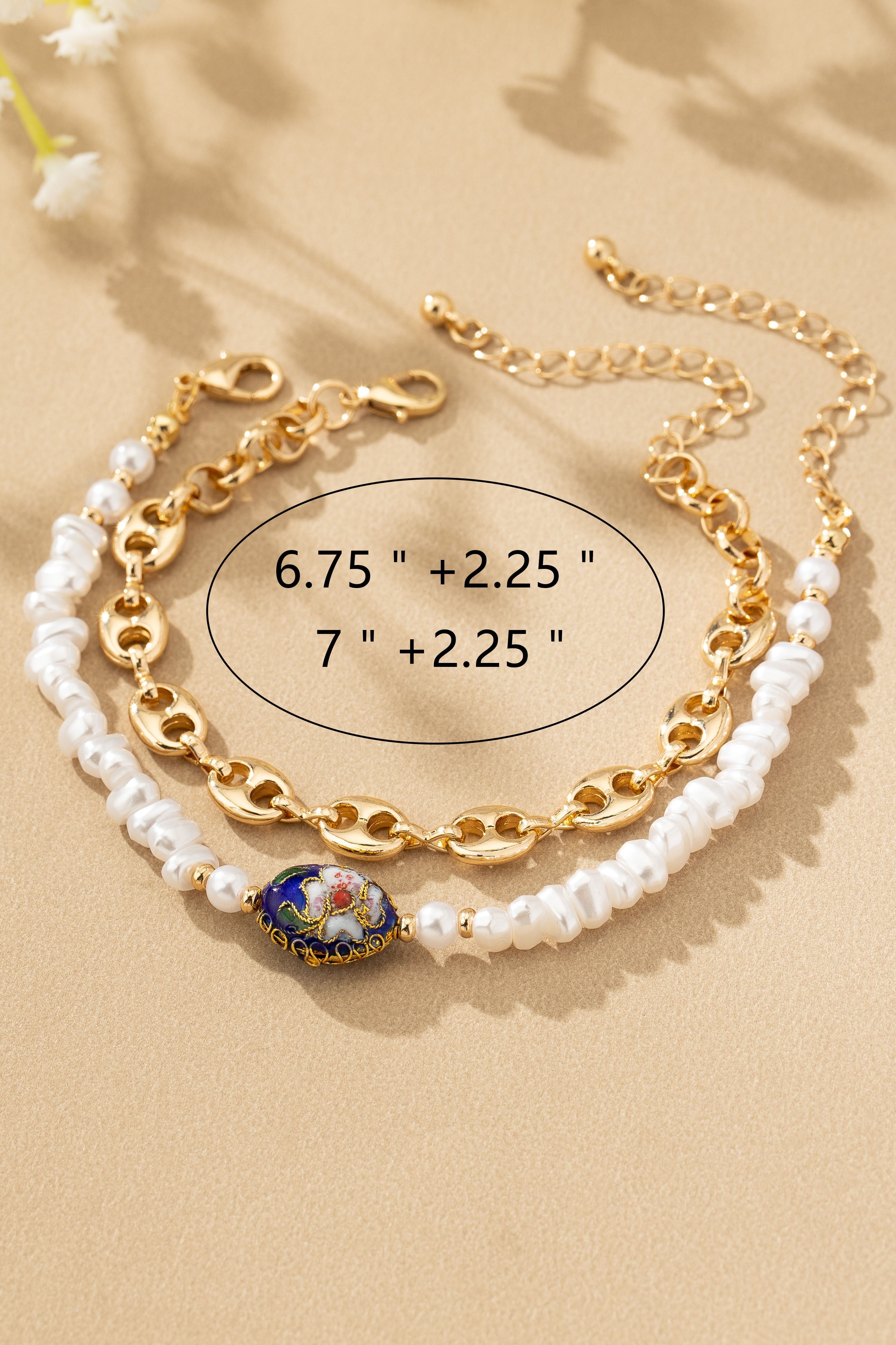 Set de Pulseras Boho Chic: Cadena Dorada Viral y Perlas con Detalle Floral Artesanal