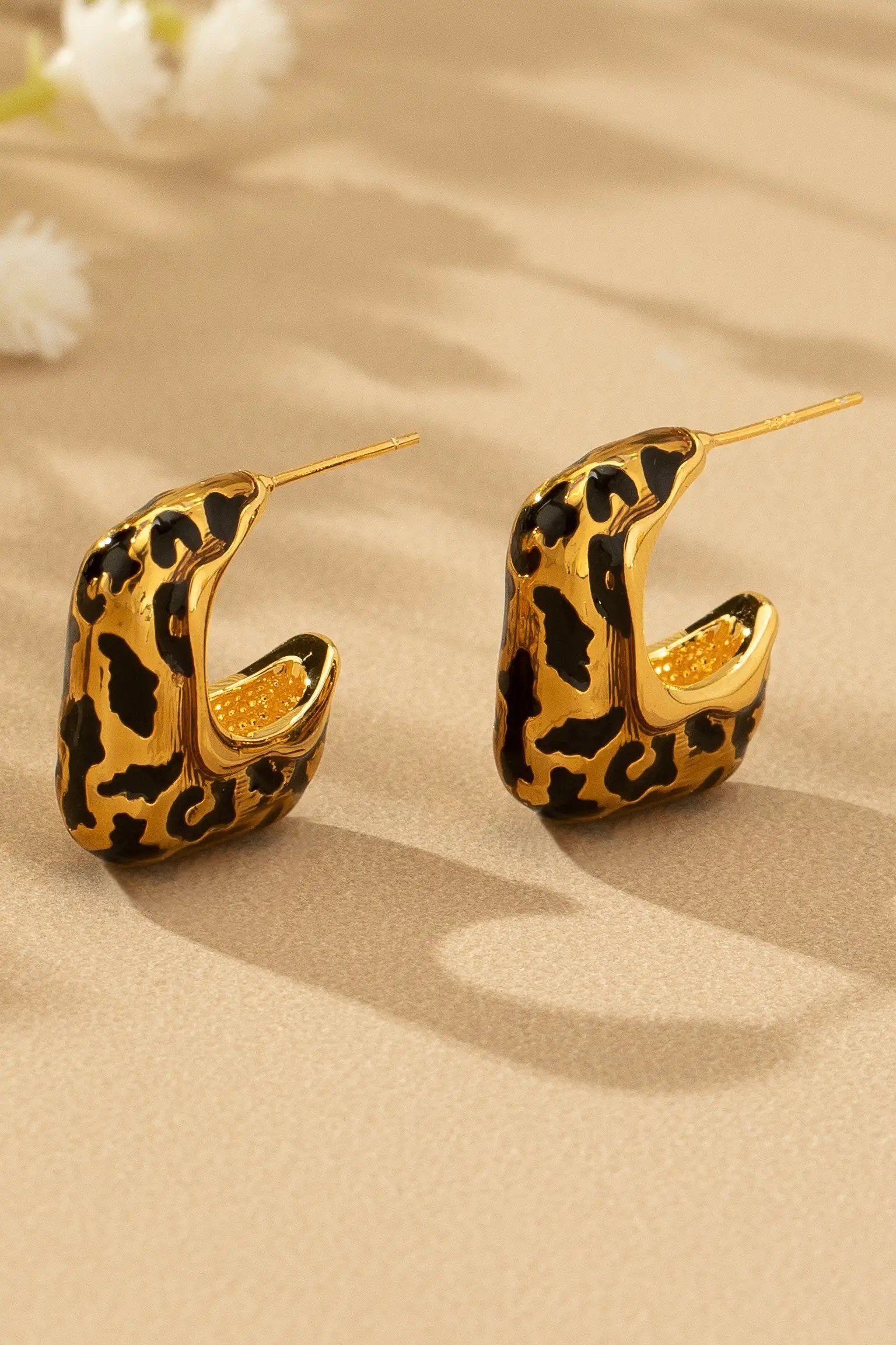 Aretes Leopardo acero inoxidable cuadrado by LA3accessories