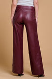 Pantalón de Piel Sintético Stretch Corte Amplio Burgundy Vino Rojo Pierna Ancha