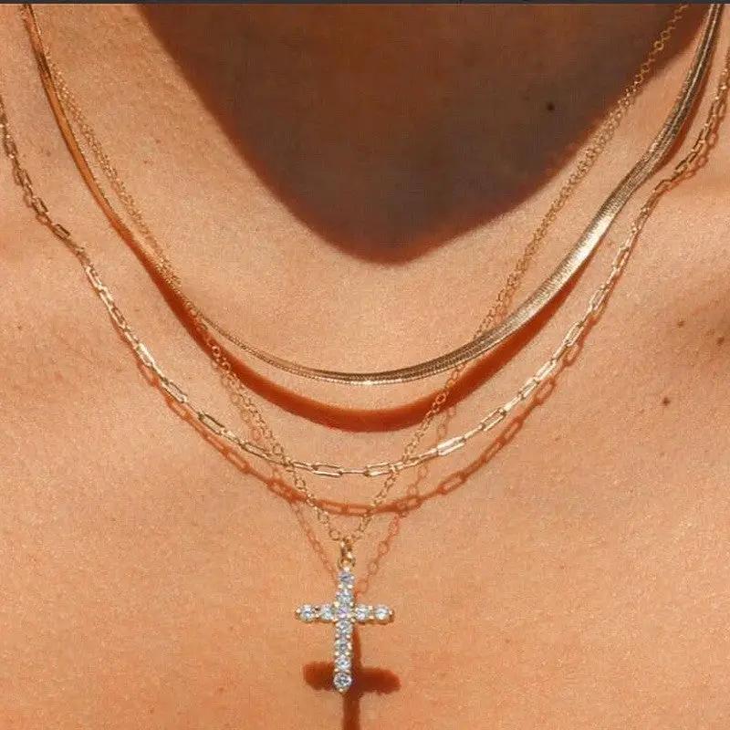 Collar en capas de acero inoxidable de 18 quilates sin deslustre by Yanet Collective
