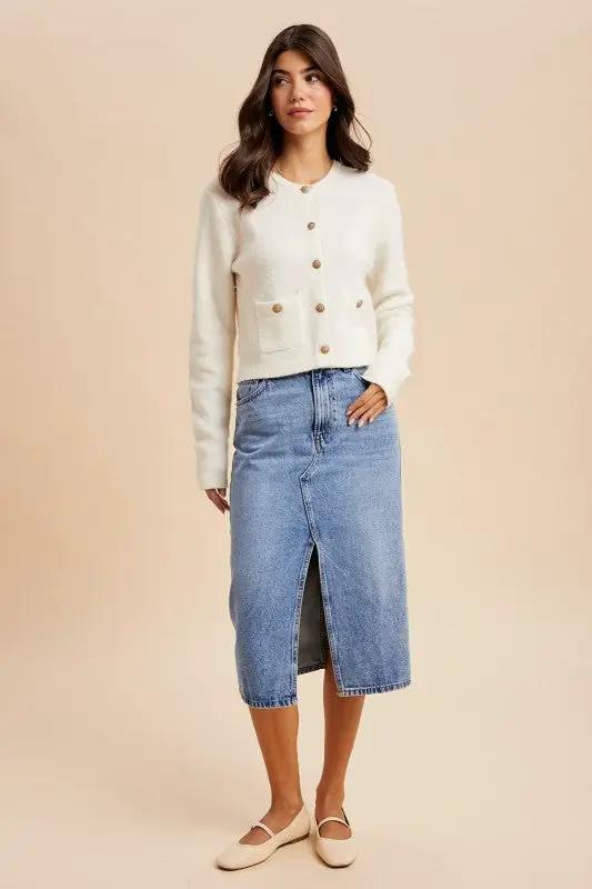 Cárdigan Sueter de Mujer Elegante con Botones Barrocos by Yanet Collective