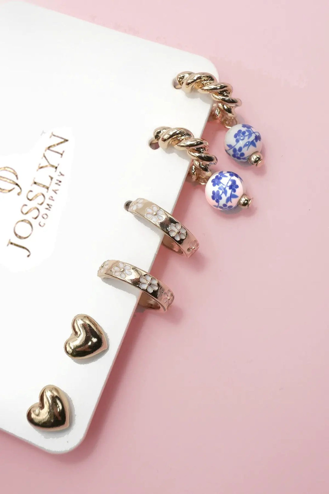 Aros Huggie Trio de Porcelana Cerámica Azul by JOSSLYN by Wall to Wall