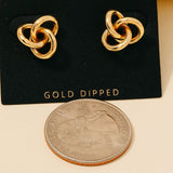 Pendientes de Nudo Triple con Baño de Oro - Elegancia Duradera