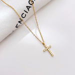 Collar con cruz de acero inoxidable de 18 quilates resistente al deslustre