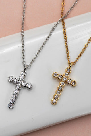 Collar con cruz de acero inoxidable de 18 quilates resistente al deslustre