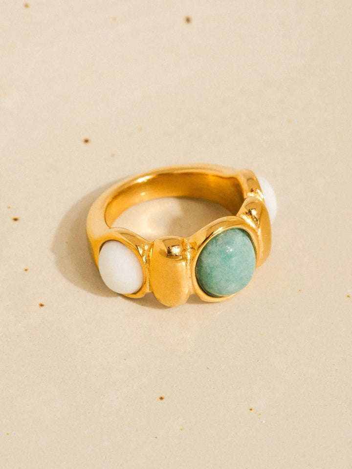 Anillo de Piedra Natural Chapado en Oro 18K para Mujer – Antideslustre, Acero Inoxidable by Flanerie