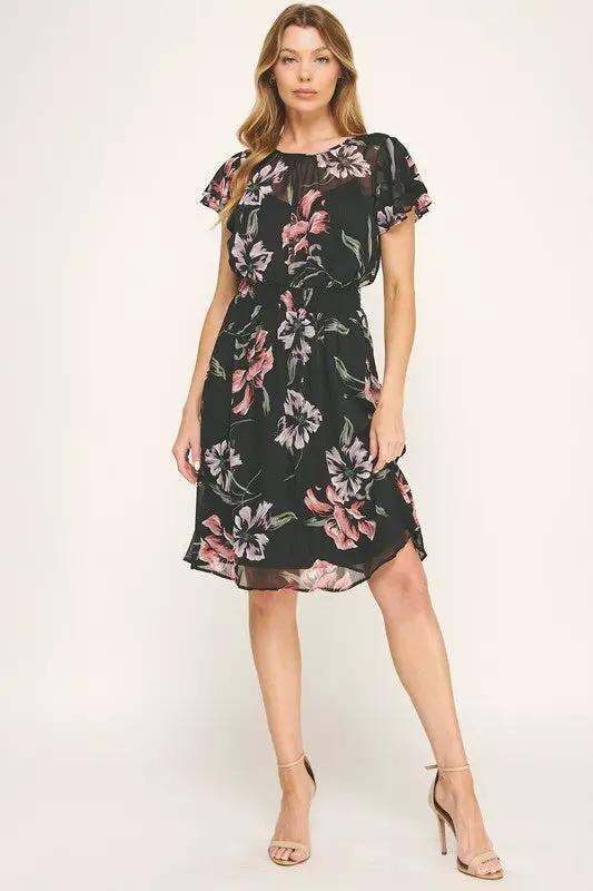 Vestido Negro de Gasa con Estampado Floral y Cintura Fruncida con Volantes by Yanet Collective