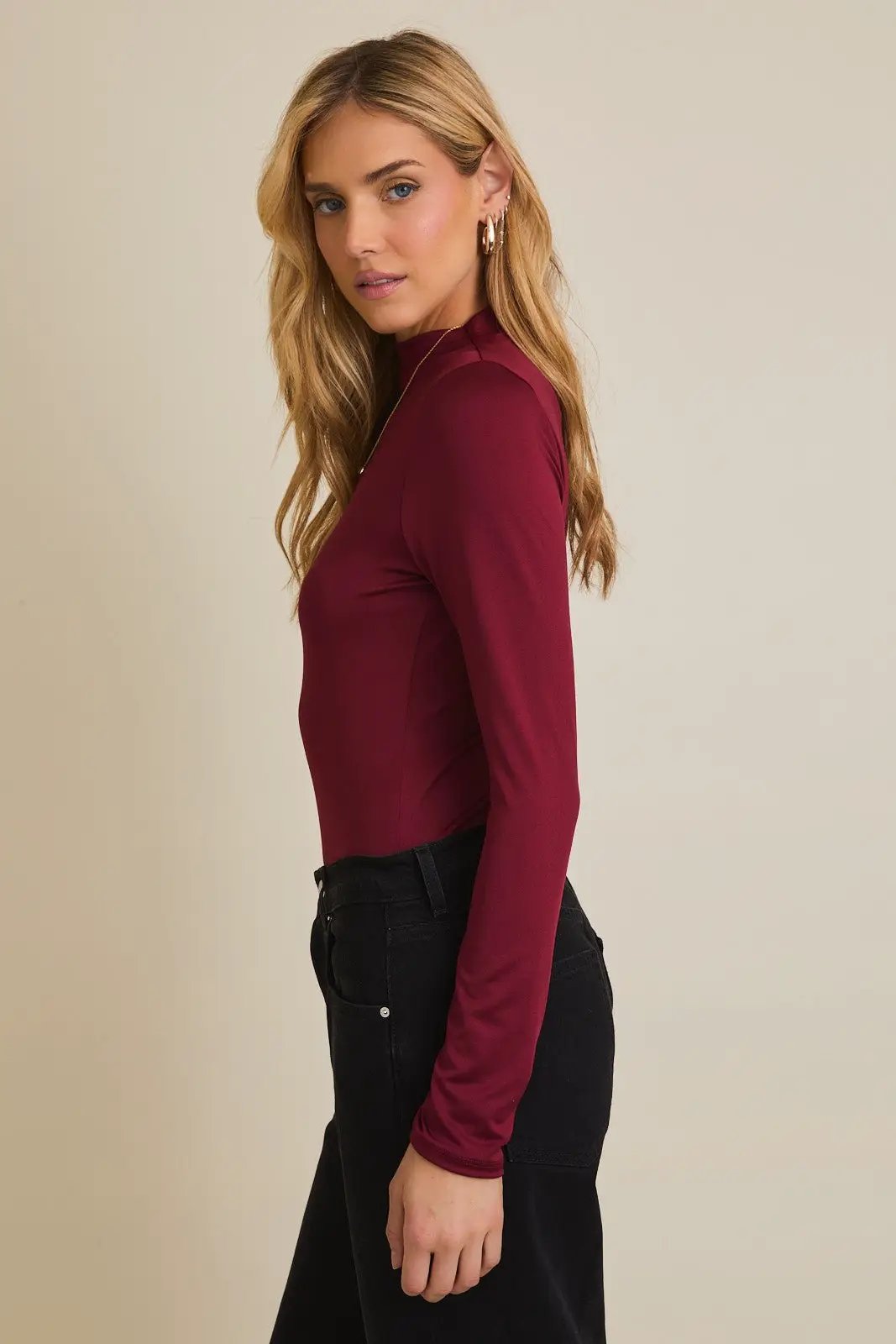 Bodysuit de Manga Larga Cuello Mock para Mujer Burgundy by Gilli