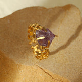 Reloj Elegante de Dama con Piedras Naturales y Acabado Dorado