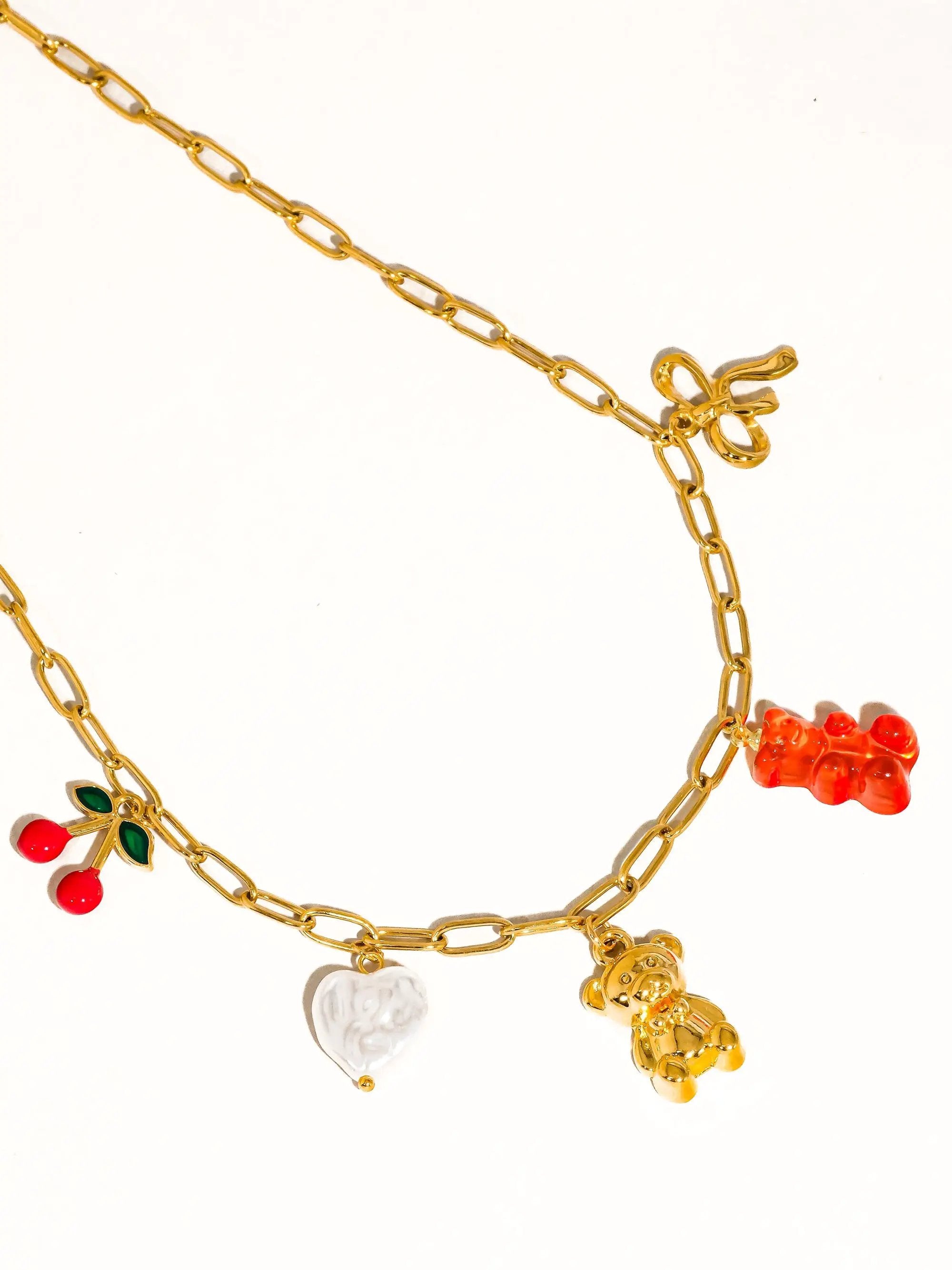 Collar Osito Gominola Oro 18K Bañado Con Colgante Perla Sintética Colección Exclusiva by Yanet Collective