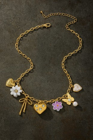 Collar con dije divertido y lazo floral