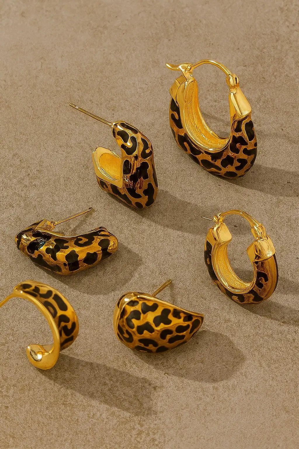 Aretes Leopardo acero inoxidable cuadrado by LA3accessories