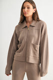 Chaqueta Beige Utility “Laguna Flow” con Cierre Frontal