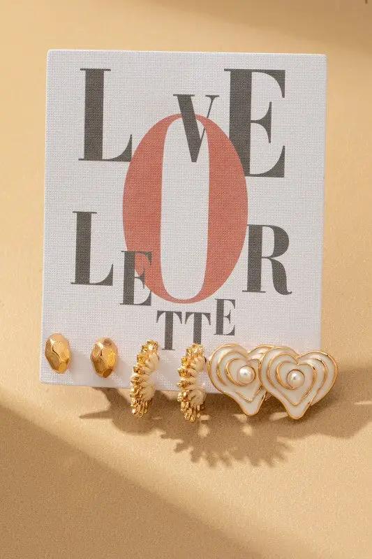 Set de 3 Pares de Aretes de Botón Dorados | Corazón Esmaltado, Espiral Boho y Orgánico Minimalista by LA3accessories