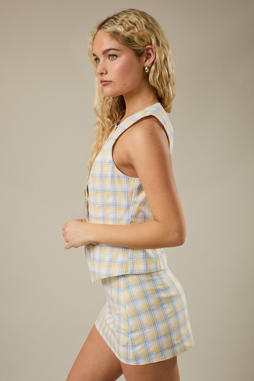 Falda Corta de Cuadros Escoceses – Falda Mini de Algodón Tejido en Amarillo y Azul
