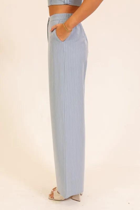 Pantalón Wide Leg de Pinstripe con Tiro Alto y Cintura Elástica | Azul con Rayas Verticales | Corte Sastre by TIMING