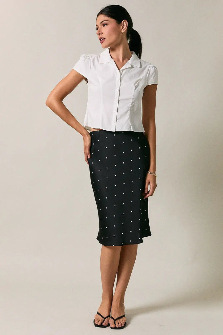 Sunday Edition by Le Lis Falda al sesgo de satén con lunares hasta la rodilla - Skirts