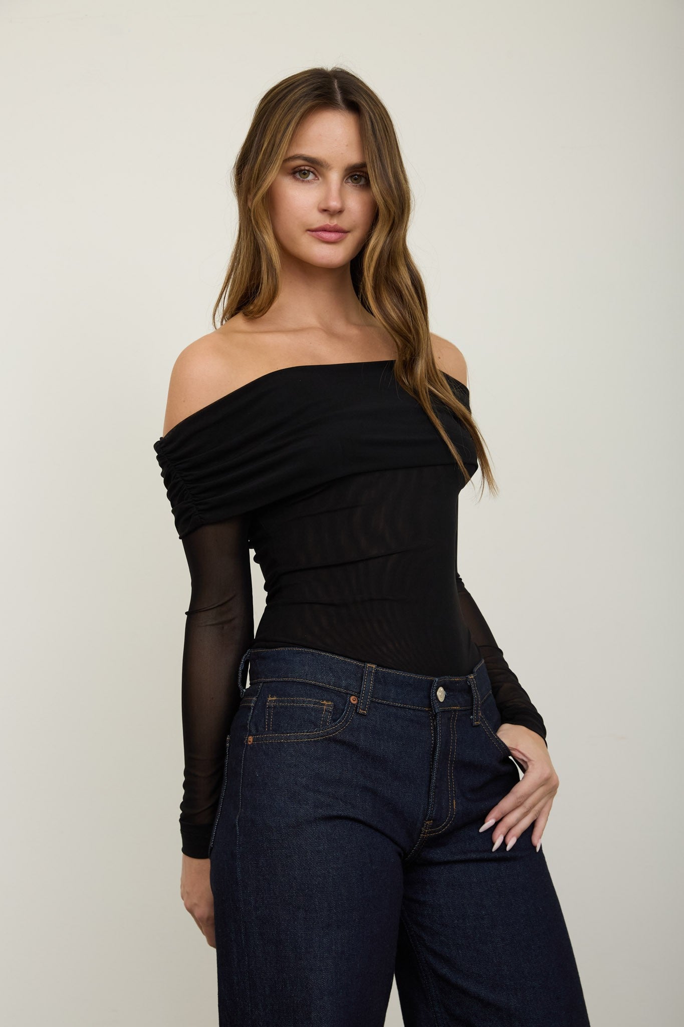 Body de Malla Transparente con Hombros Descubiertos - Estilo Boutique
